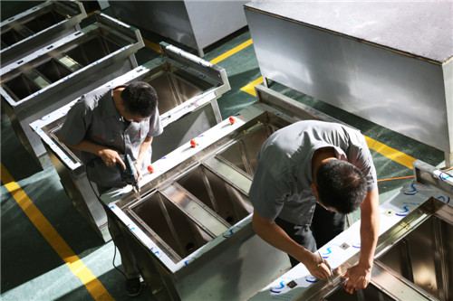 新賽德廚具設備安裝現場